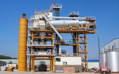 What are the five key systems of asphalt mixing plants